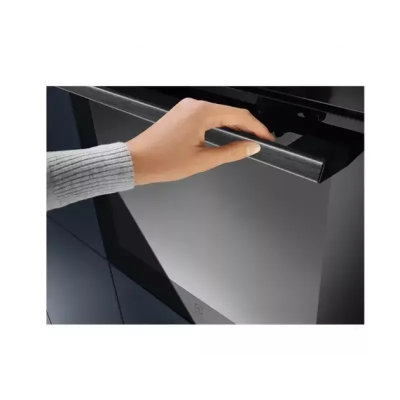 Horno eléctrico integrado Electrolux EOC8P39WZ — 72 l, autolimpieza pirolítica, vapor, grill, aire caliente, negro