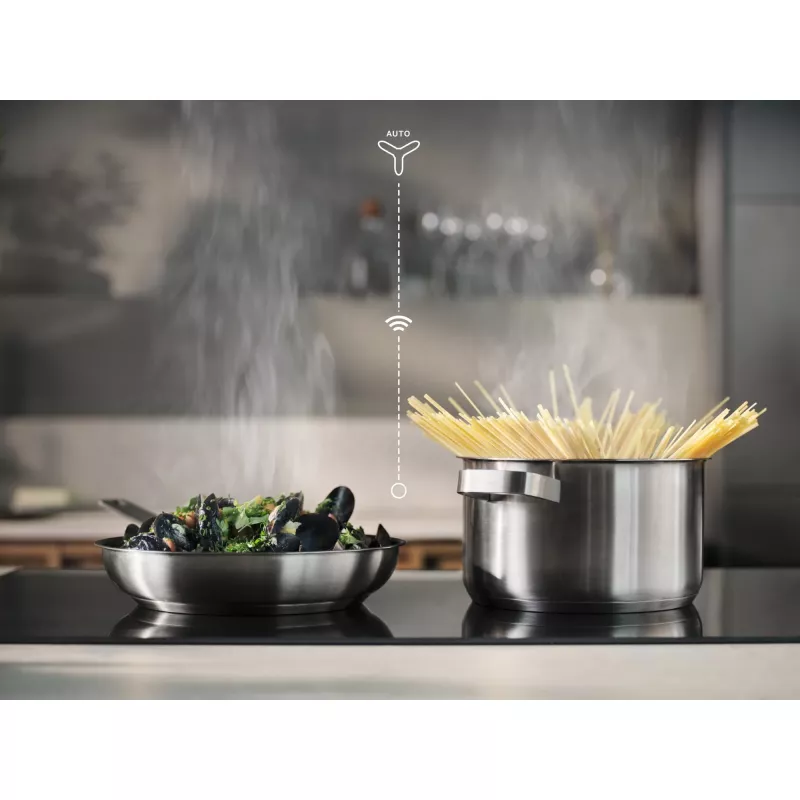 Electrolux EIV634 negro integrado 60 cm placa de inducción por zonas 4 zona(s)
