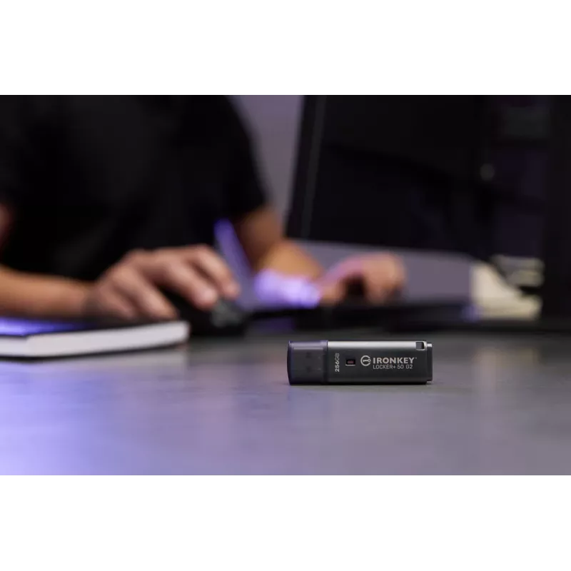 Memoria USB KINGSTON IronKey Locker Plus 50 G2 256 GB, USB Type-A, USB 3.2 Gen 1, AES-256, FIPS 197
