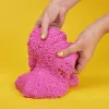 Kinetic Sand, 2 lbs arena de juego Crystal Pink con purpurina (el envase puede variar), arena sensorial moldeable para niños a partir de 3 años