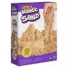 Kinetic Sand, 5,5 lbs (2,5 kg) arena de juego marrón natural para manualidades, arenero, Amazon Exclusive (el envase puede variar), juguetes sensoriales moldeables, a partir de 3 años