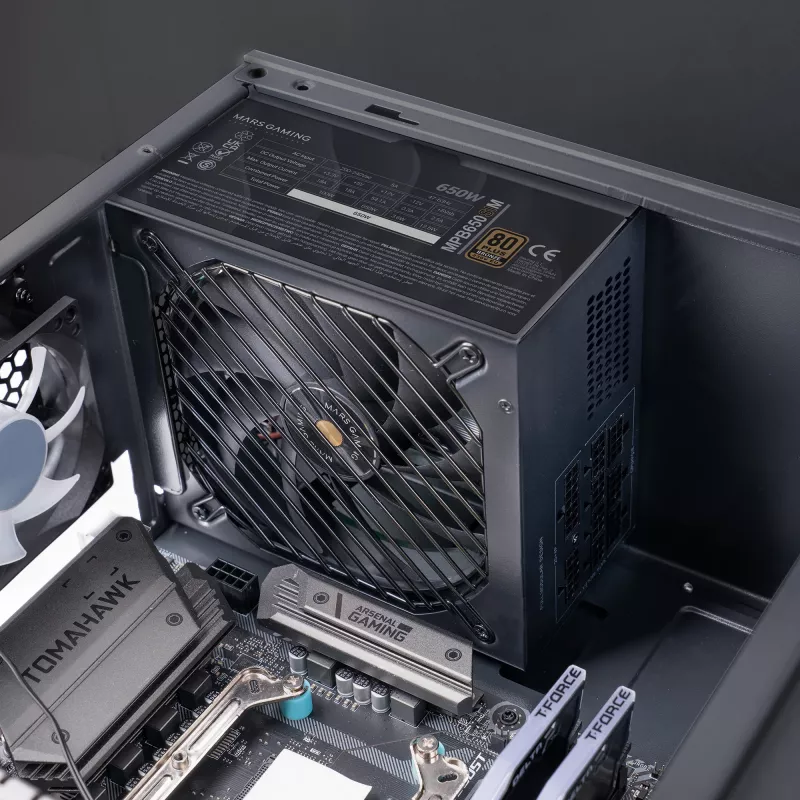 Mars Gaming MPB650SIM Fuente de alimentación 650 W 24-pin ATX ATX Negra
