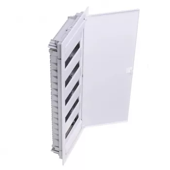 Caja de instalación de plástico Noark PMF 60 — 5 filas, 60 módulos, IP40