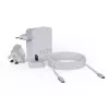 Cargador de viaje portátil GaN de 140W Xtorm XVC2140 con 3 conectores USB-C PD y cable USB-C de 2 m, blanco