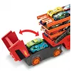 Hot Wheels City Mega Hauler con espacio para hasta 50 coches a escala 1:64, a partir de 3 años