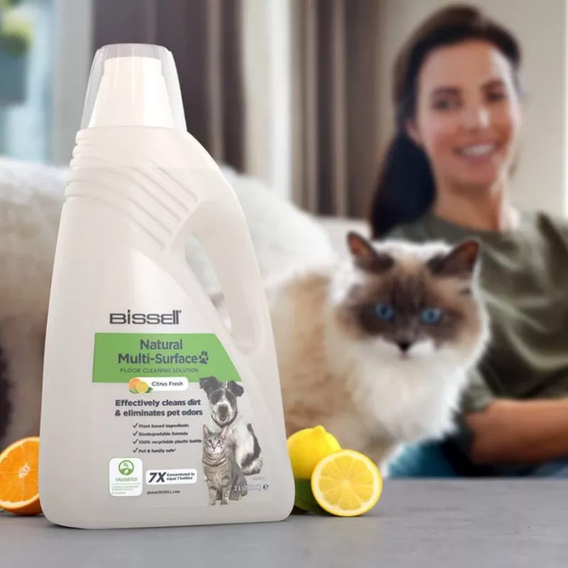 Bissell Natural Multi-surface solución de limpieza para mascotas 2L