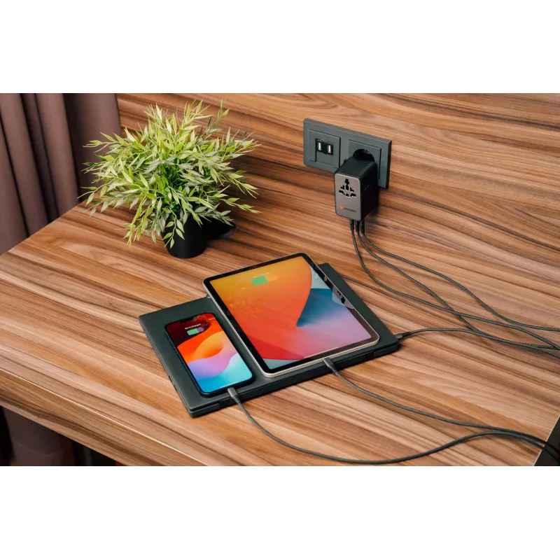 Verbatim Charge 'n' Travel 170W adaptador de viaje universal Negro