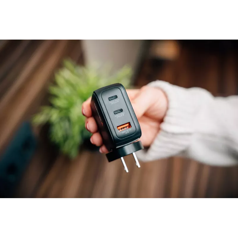 Cargador Verbatim Mini GaN 65W con indicador, interior, AC, 20 V, negro