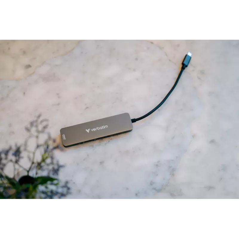 Verbatim USB-C Essentials hub multipuerto 6 puertos: HDMI, USB-C PD, USB-A 3.2 Gen 1, USB-A, SD y microSD