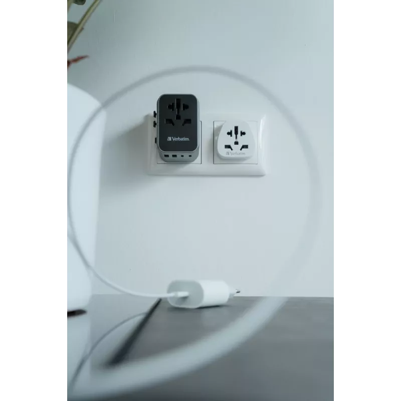 Verbatim 49545 adaptador de fuente de alimentación universal