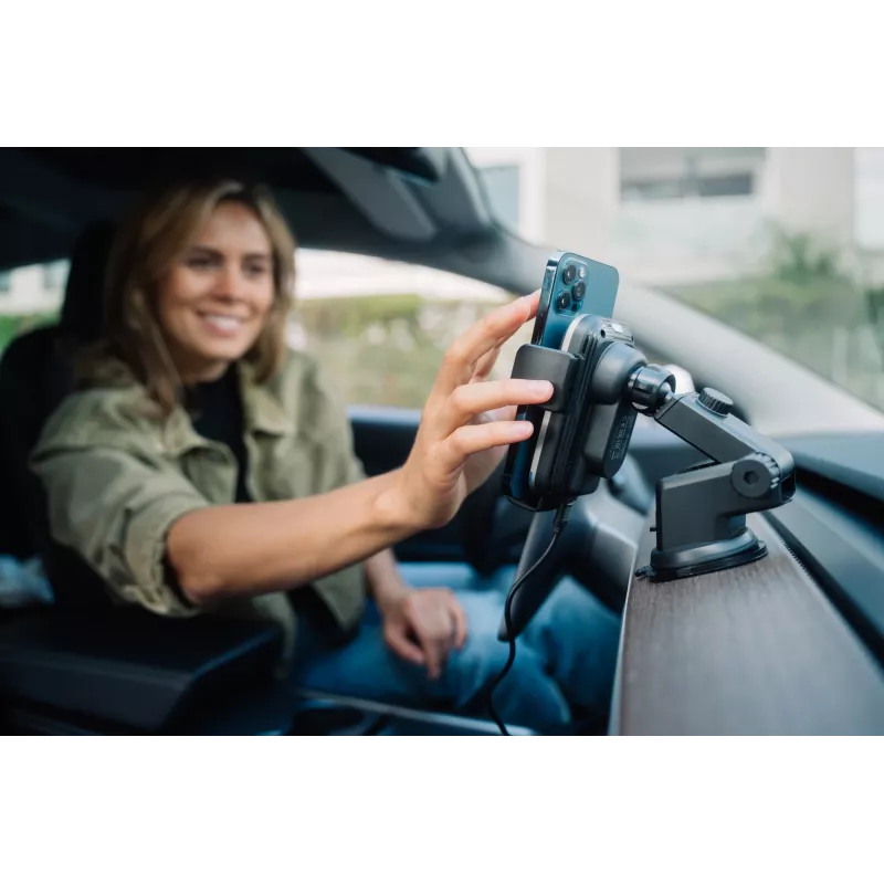 Verbatim FWC-03 Pro Qi cargador inalámbrico rápido para coche retail negro