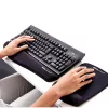 Fellowes alfombrilla de ratón con reposamuñecas – PlushTouch alfombrilla de ratón con base de goma antideslizante y protección antibacteriana – Alfombrilla de ratón ergonómica para ordenador, portátil, teletrabajo – Negro