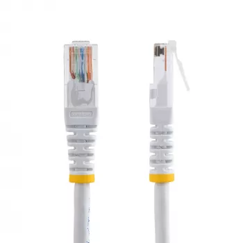 StarTech.com Cable de parcheo Cat5e RJ45 UTP moldeado blanco de 15m - Cable de parcheo de 15 m