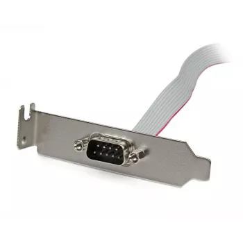 StarTech.com Placa de conexión serie DB9 de 1 puerto de 16 pulgadas a cabecera de 10 pines – Low Profile