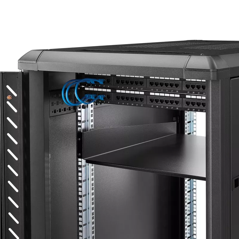 StarTech.com Bandeja de rack para servidor 2U – Bandeja de montaje en rack extensible universal para rack y armario de equipos de red de 19 pulgadas – Acero de alta resistencia – Capacidad de carga 22,6 kg – Bandeja de 22 pulgadas de profundidad, negro