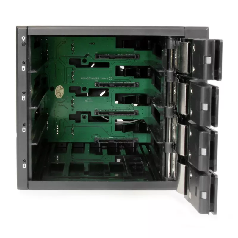 StarTech.com Backplane de rack móvil hot-swap tray-less de aluminio de 4 bahías para SAS II/SATA III de 3,5