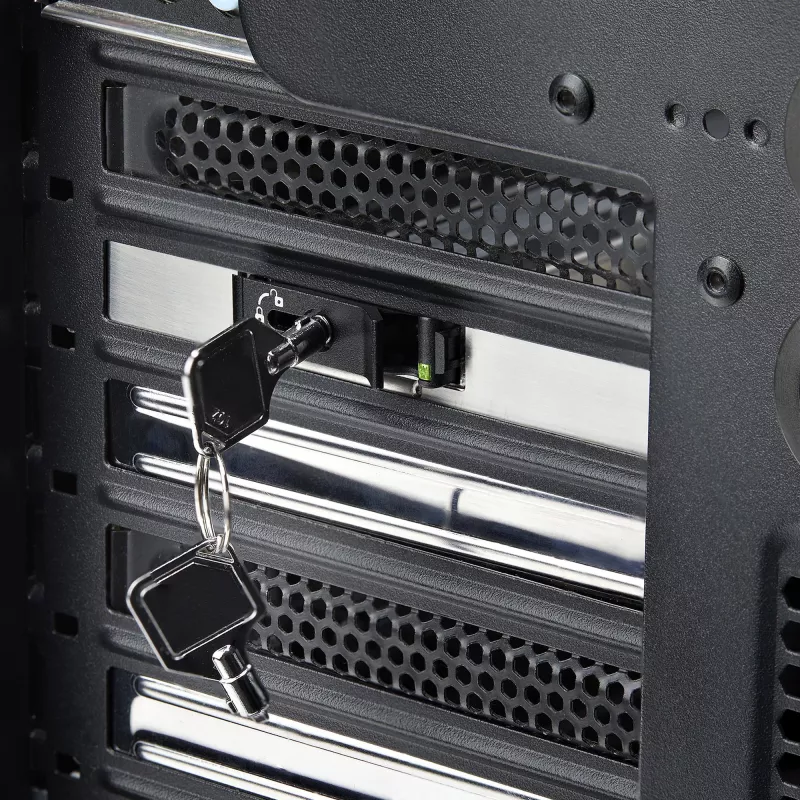 StarTech.com Bahía móvil/backplane M.2 NVMe SSD a PCIe x4 con bandeja extraíble para ranura de expansión PCI Express, instalación sin herramientas, Bahía de disco hot-swap PCIe 4.0/3.0, cerradura con llave – 2 llaves incluidas