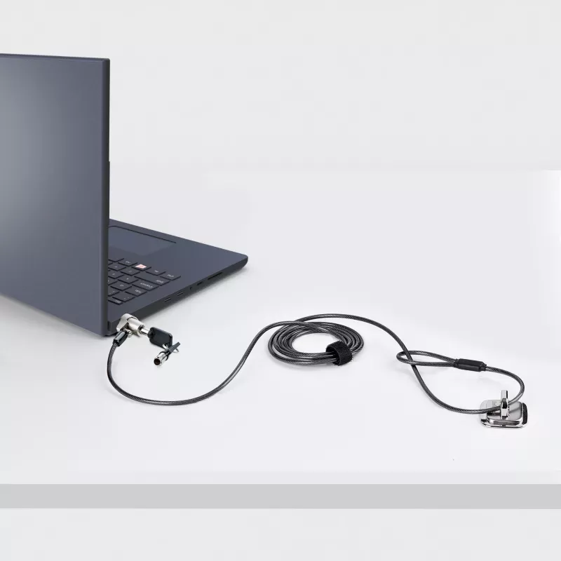 StarTech.com Candado de cable para portátil compatible con Noble Wedge®; 1,8 m, candado de llave antirrobo, Cable de seguridad para portátiles Dell XPS/Latitude/2-in-1, resistente a cortes, Candado de cable de acero para portátil