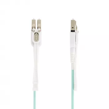 StarTech.com Cable de fibra óptica multimodo OM4 LC a LC (UPC) de 3 m (9,8 ft) con lengüetas push-pull, 50/125 µm, 100G, resistente a flexiones, baja pérdida de inserción – Cable patch de fibra óptica LSZH