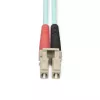 StarTech.com Cable de fibra óptica multimodo OM4 LC/UPC a LC/UPC de 25 m (82 pies), 50/125 µm LOMMF/VCSEL Zipcord, 100G, baja pérdida de inserción – Cable jumper de fibra óptica LSZH