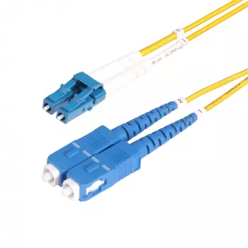 StarTech.com Cable de fibra óptica monomodo OS2 dúplex LC a SC (UPC) de 50 m (164 ft), 9/125 µm, 100G, insensible a curvaturas, baja atenuación de inserción – Cable de conexión de fibra óptica LSZH