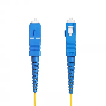 StarTech.com Cable de fibra óptica monomodo OS2 simplex SC a SC (UPC) de 30 m (98,4 ft), 9/125 µm, 40G/100G, insensible a curvaturas, baja atenuación de inserción, cable de conexión de fibra óptica LSZH
