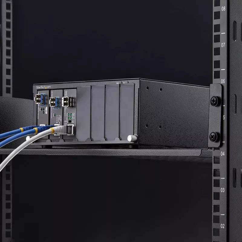 StarTech.com Chasis para conversores de medios no gestionado de 7 ranuras para la serie MCM Media Converter, aislamiento total de potencia, refrigeración activa, montaje en rack de 10