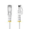 StarTech.com Cable Ethernet CAT6 delgado blanco de 50 cm, con protección de lengüeta, 100W PoE, UTP, LSZH, cobre puro desnudo 28AWG, cable de red/parche RJ45 delgado con alivio de tensión, probado individualmente