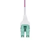 StarTech.com Cable de fibra óptica multimodo OM4 de 30 m (100 ft) LC a LC (UPC), violeta erika, 50/125 µm, 40G/100G, LOMMF/VCSEL, cable de conexión de fibra uniboot, montante OFNR