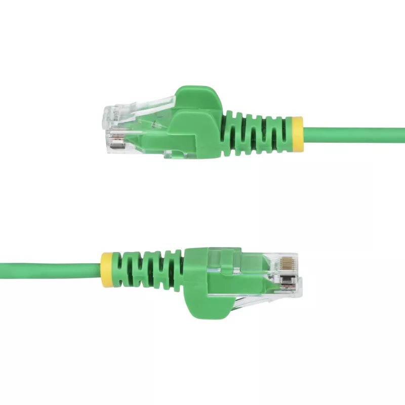 StarTech.com Cable Ethernet CAT6 delgado de 25 cm verde, protección de lengüeta, 100 W PoE, UTP, LSZH, 28AWG hilo de cobre desnudo puro, cable de red RJ45 delgado con alivio de tensión, probado individualmente