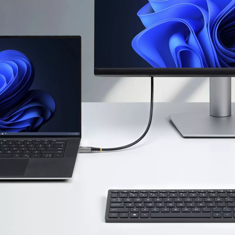 StarTech.com Cable USB4 de 3 m (10ft), 20 Gbit/s, cable USB-C certificado USB-IF, 60W PD, 4K 120Hz DP 2.1, funda TPE, cable USB-C negro