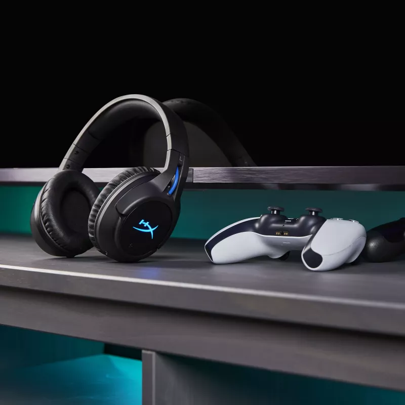 HyperX Cloud Flight - Auriculares gaming inalámbricos (Negro-Azul) - PS5-PS4