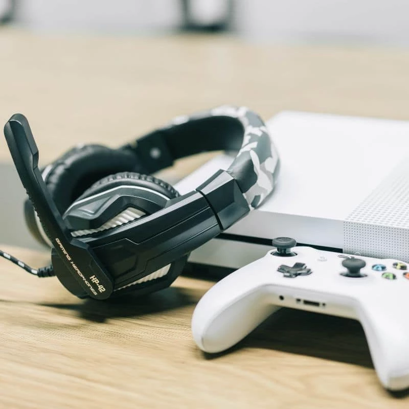 Steelplay auriculares estéreo con cable - Hp42 - Ice Camo (Multi), con cable, gaming, 20 - 20000 Hz, 278 g, auriculares, camuflaje