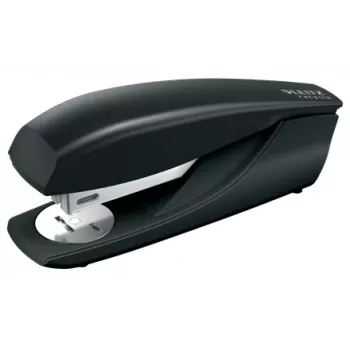 Grapadora Leitz NeXXt Recycle, 30 hojas, negro, grapado estándar, 24/6, plástico, 80 g/m²