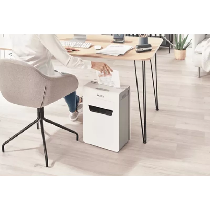 Destructora de documentos Leitz IQ Protect Premium 10X P4, 4 x 40 mm, 18 L, 150 hojas, 55 dB, táctil, 10 hojas