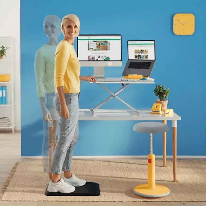Leitz Ergo Cosy soporte ajustable para portátil, 80 % plástico reciclado
