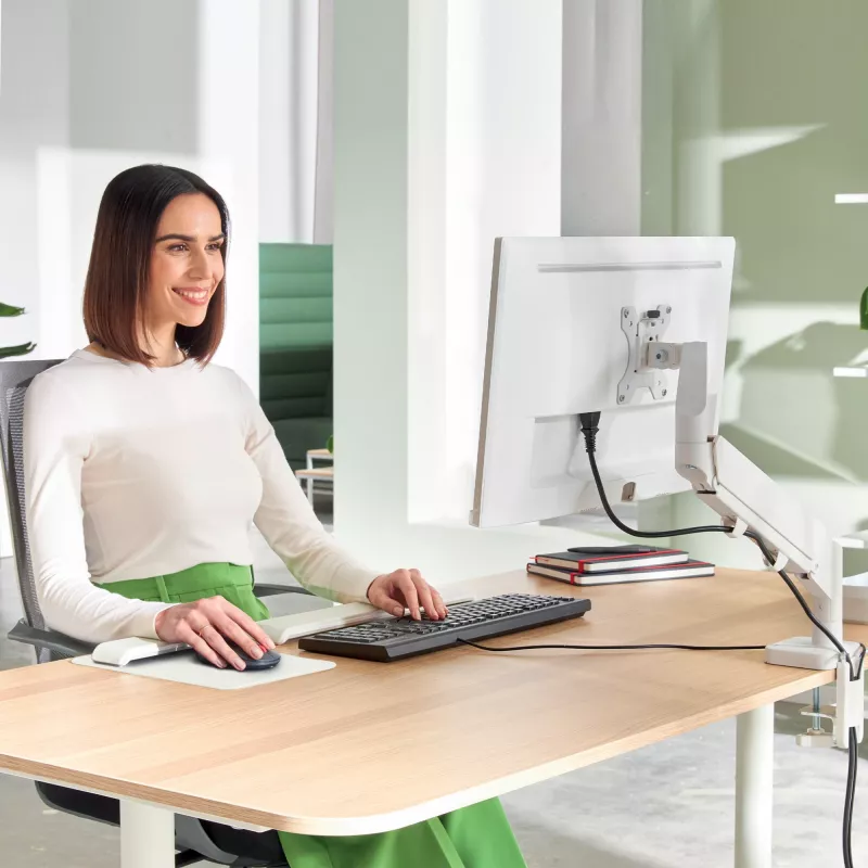 Leitz Ergo brazo de monitor individual que ahorra espacio, pinza/pasacables de mesa, 9 kg, 43,2 cm (17