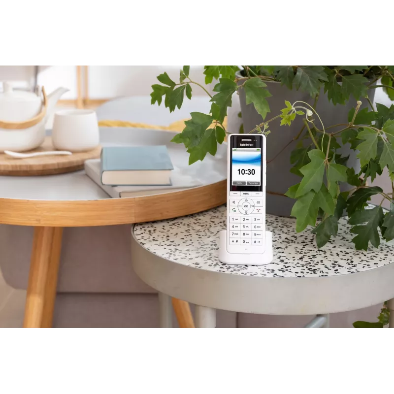 Teléfono inalámbrico DECT FRITZ X6 blanco International — manos libres, contestador automático, agenda de 100 contactos