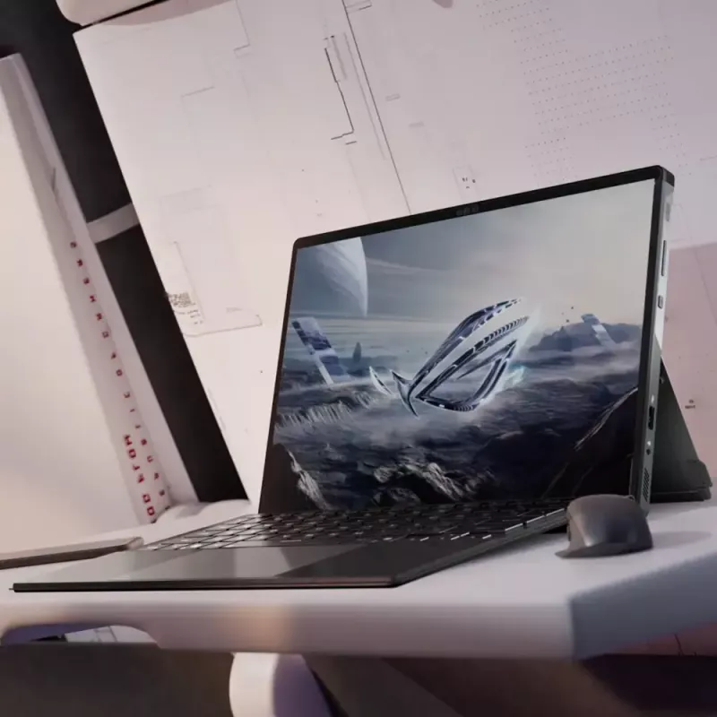 Híbrido 2 en 1 ASUS ROG Flow Z13 GZ302EA-RU004W AMD Ryzen 395 32 GB 1 TB SSD