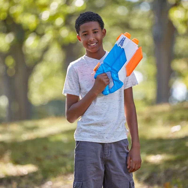 Nerf Super Soaker Twin Tide, bláster de juguete, multicolor, 6 años