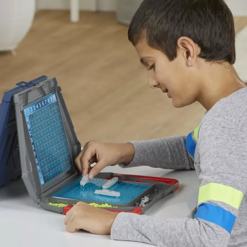 Juego de mesa Hasbro Gaming Battleship Classic Edition estrategia a partir de 7 años