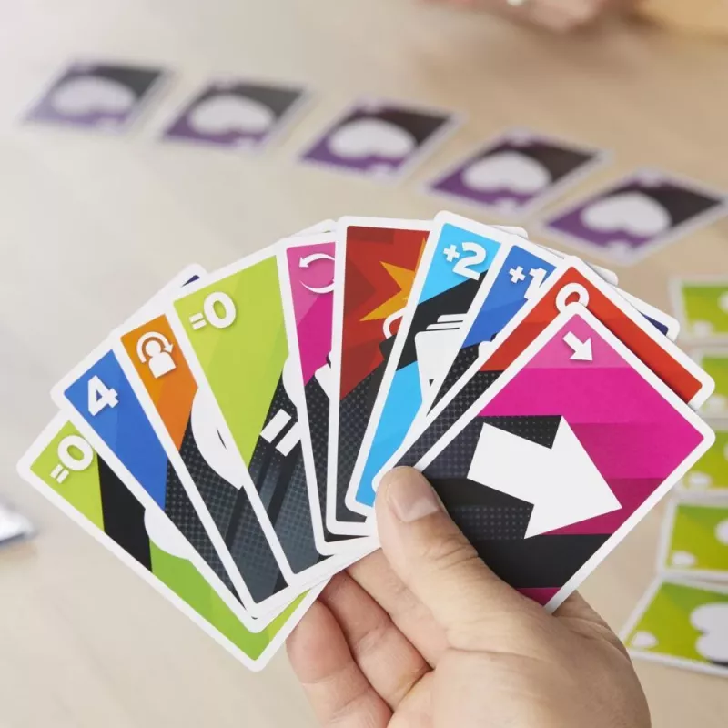 Juego de cartas Hasbro Gaming F4205 5 Alive coleccionista