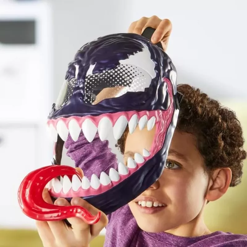 Lanzador de guante de juguete Hasbro Marvel Spider-Man Venom Strike Blaster violeta