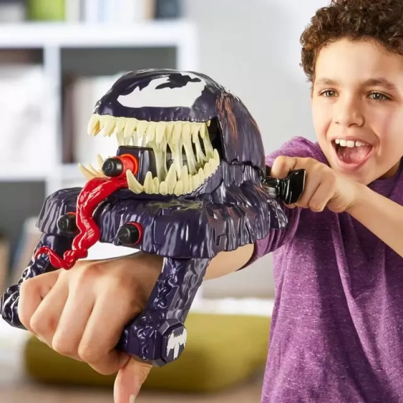 Lanzador de guante de juguete Hasbro Marvel Spider-Man Venom Strike Blaster violeta