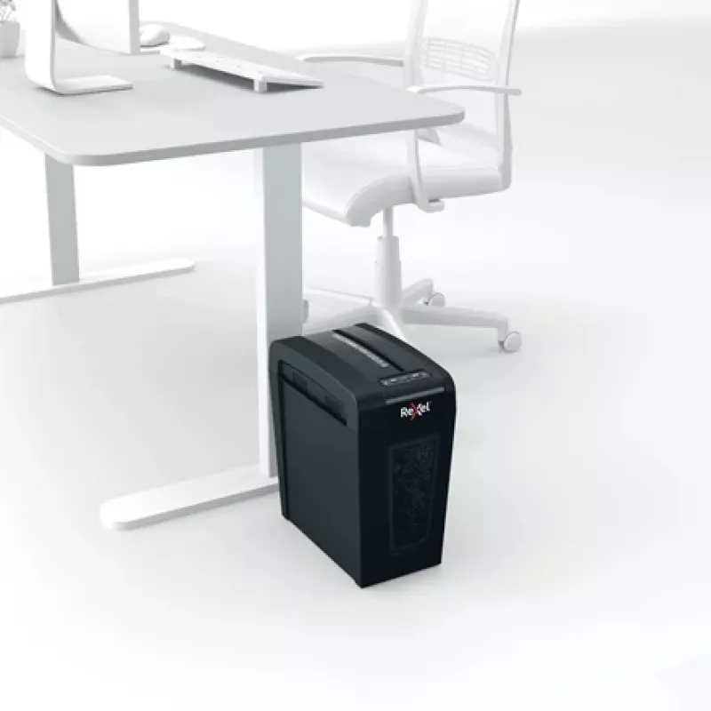 Destructora de papel Rexel Secure X8-SL Whisper-Shred, corte en partículas P4