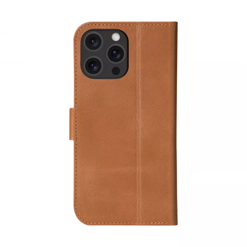 Funda tipo libro dbramante1928 iPhone 16 ProMax Tan 3 compartimentos para tarjetas