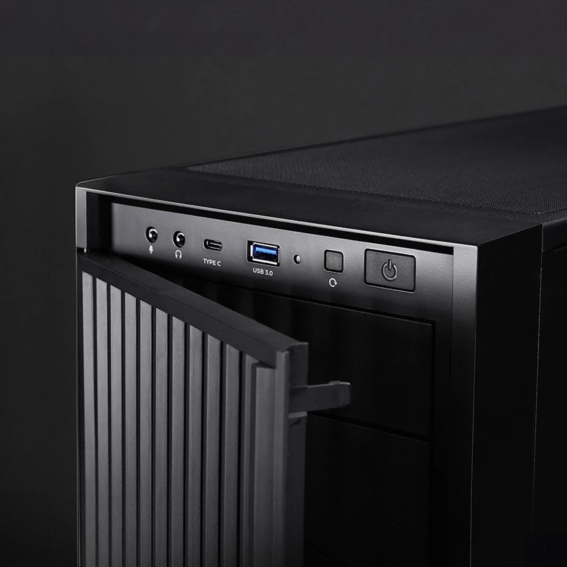 Caja de ordenador CHIEFTEC BW-01B-OP semitorre ATX/ITX, compatible con 6×3,5 pulgadas + 4×2,5 pulgadas, 2×5,25 pulgadas, trasero 1×120 mm, SGCC, negra, 200×510×465 mm