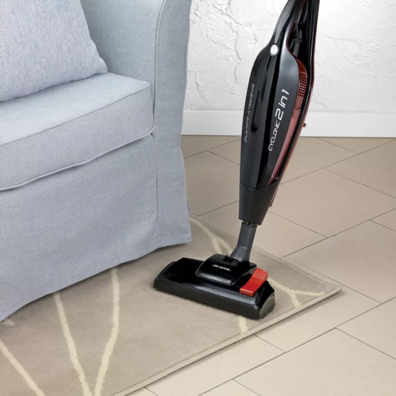 Ariete 2764 Evo 2 en 1 – Escoba eléctrica con cable – Aspirador y mini aspirador – Tecnología ciclónica sin bolsa – Filtro Hepa – 0,8 litros