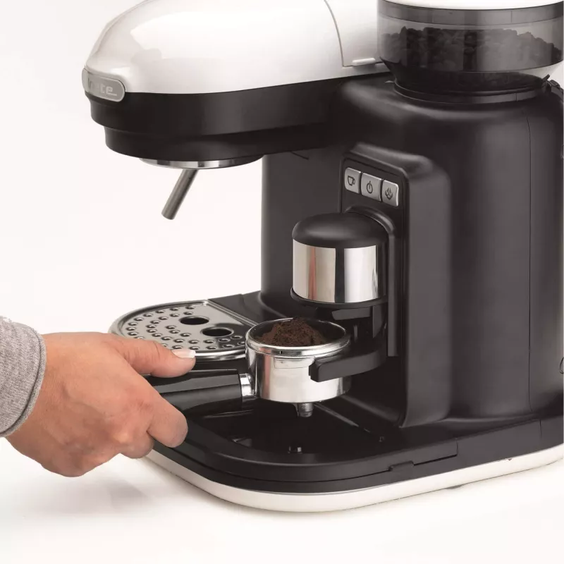Ariete 1318 Moderna Cafetera espresso con molinillo de café integrado, para granos de café y café molido, boquilla espumadora de leche para capuchino, filtro para 1 y 2 tazas, 1080 W, 800 cc, blanco