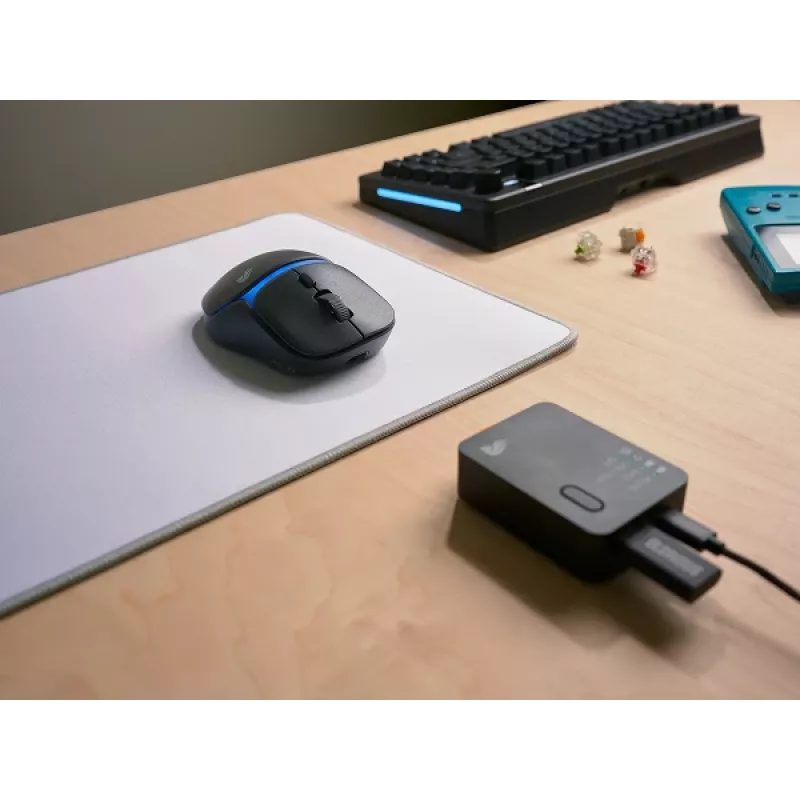 Glorious Gaming Model D3 Wireless ratón gaming – sistema InfinitePlay de baterías intercambiables, sondeo 8k, interruptores ópticos con 130M clics, ultraligero 69g, sensor óptico 30K-DPI, RGB – negro